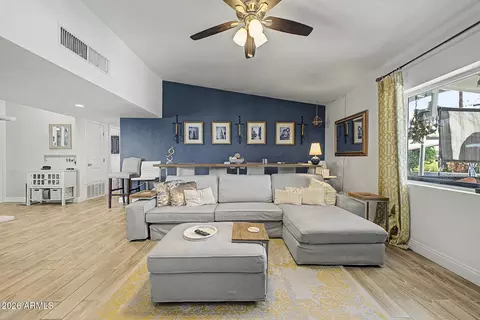 930 E Desert Ave, Apache Junction, AZ 85119 photo 6