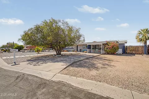 930 E Desert Ave, Apache Junction, AZ 85119 photo 3