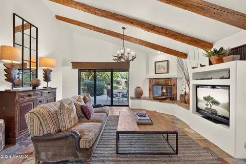 9220 E Whitethorn Cir, Scottsdale, AZ 85266