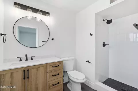 Bath - 4039 E Catalina Cir, Mesa, AZ 85206 photo 3 of 4