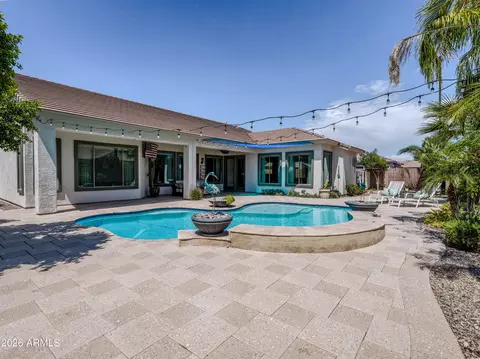 Exterior - 4043 E Patrick Ct, Gilbert, AZ 85295 photo 8 of 11