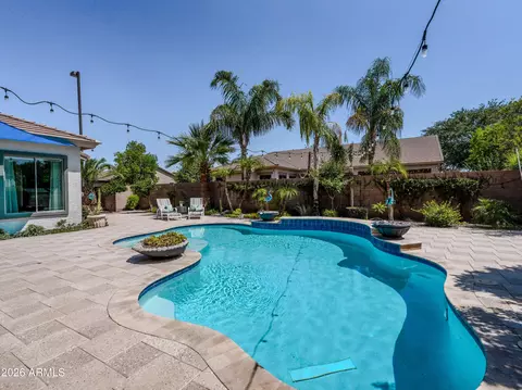 Exterior - 4043 E Patrick Ct, Gilbert, AZ 85295 photo 7 of 11