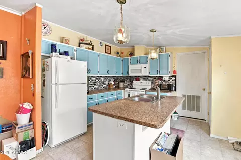 2182 Wildlife Trl, Overgaard, AZ 85933 photo 9