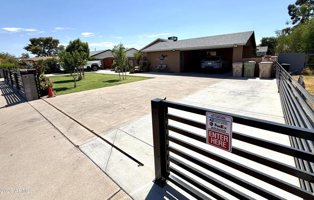 8310 N 55th Ave, Glendale, AZ 85302