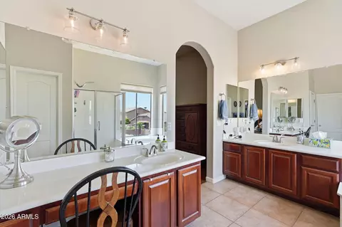 Bath - 3644 E Del Rio St, Gilbert, AZ 85295 photo 4 of 6