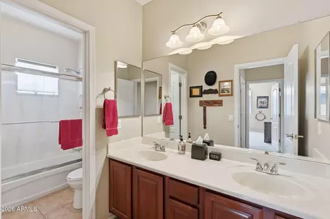 Bath - 3644 E Del Rio St, Gilbert, AZ 85295 photo 1 of 6