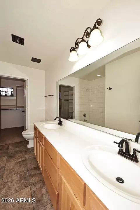 Bath - 1505 E Sahuaro Dr #3, Phoenix, AZ 85020 photo 7 of 7