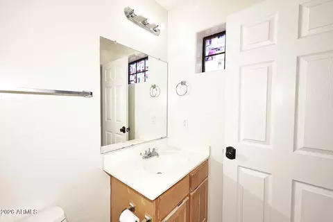 Bath - 1505 E Sahuaro Dr #3, Phoenix, AZ 85020 photo 4 of 7