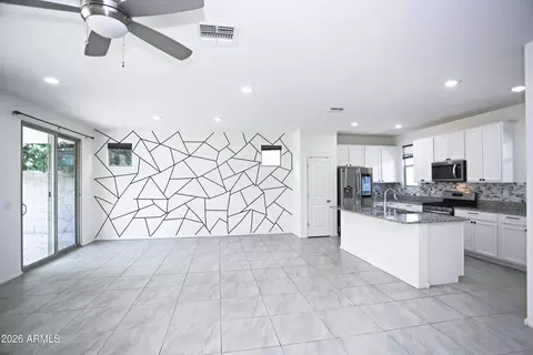 Living - 36 E Constitution Dr, Gilbert, AZ 85296 photo 3 of 4