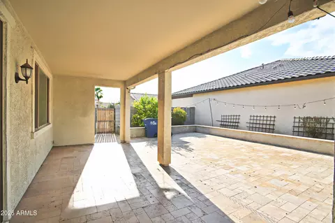 Exterior - 36 E Constitution Dr, Gilbert, AZ 85296 photo 6 of 11