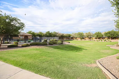 Exterior - 36 E Constitution Dr, Gilbert, AZ 85296 photo 8 of 11