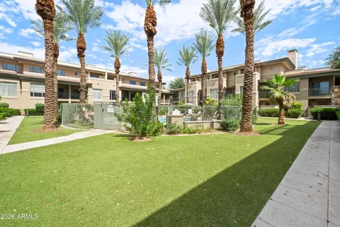 815 E Rose Ln #139, Phoenix, AZ 85014 photo 18