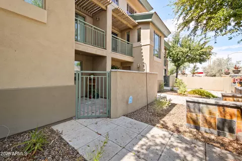 815 E Rose Ln #139, Phoenix, AZ 85014 photo 2