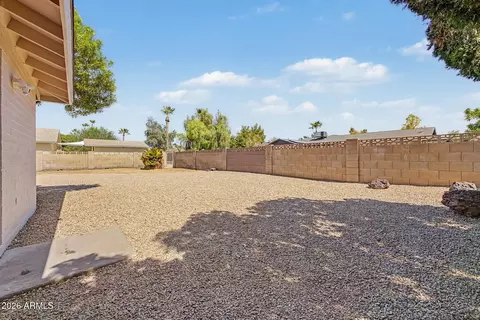 Exterior - 1407 E Gemini Dr, Tempe, AZ 85283 photo 8 of 8
