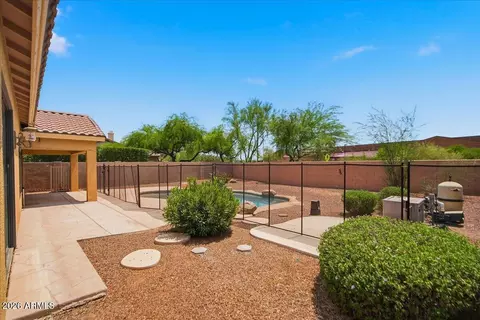 Exterior - 4307 E Williams Dr, Phoenix, AZ 85050 photo 4 of 12
