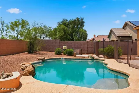 Exterior - 4307 E Williams Dr, Phoenix, AZ 85050 photo 7 of 12