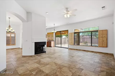 Living - 4307 E Williams Dr, Phoenix, AZ 85050 photo 5 of 8