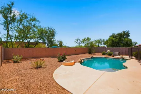 Exterior - 4307 E Williams Dr, Phoenix, AZ 85050 photo 6 of 12