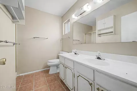 Bath - 1906 E Minton Dr, Tempe, AZ 85282 photo 1 of 4