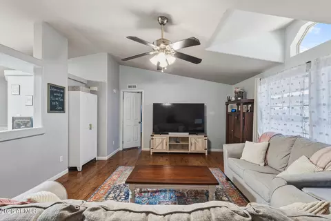 2907 E Sequoia Dr, Phoenix, AZ 85050 photo 11