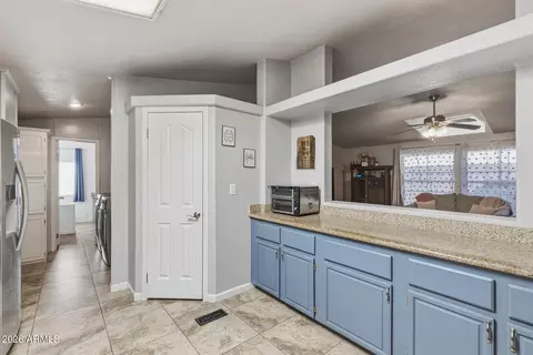 2907 E Sequoia Dr, Phoenix, AZ 85050 photo 19