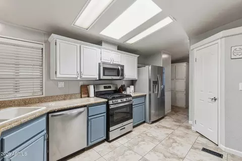 2907 E Sequoia Dr, Phoenix, AZ 85050 photo 17