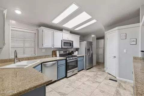 2907 E Sequoia Dr, Phoenix, AZ 85050 photo 18