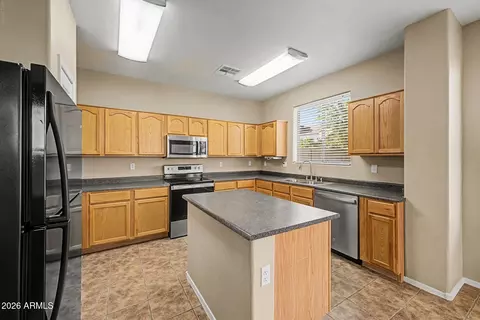 Kitchen - 3846 E Fairview St, Gilbert, AZ 85295 photo 3 of 3