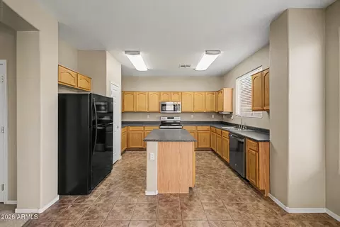 Kitchen - 3846 E Fairview St, Gilbert, AZ 85295 photo 2 of 3