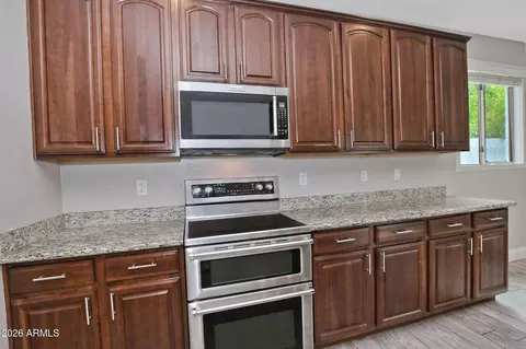Kitchen - 3497 E Terrace Ave, Gilbert, AZ 85234 photo 5 of 6
