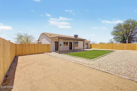 Exterior - 5500 E Savanna Ln, Coolidge, AZ 85128 photo 5 of 7