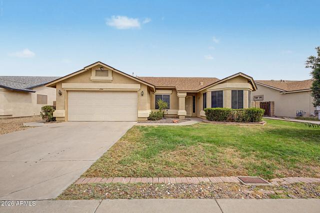 8564 W Ocotillo Rd, Glendale, AZ 85305