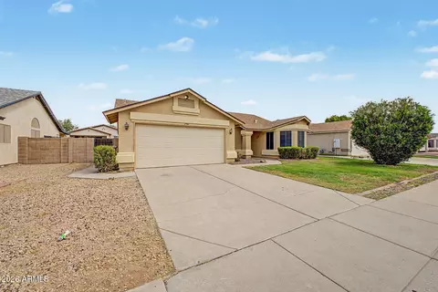 Exterior - 8564 W Ocotillo Rd, Glendale, AZ 85305 photo 3 of 8
