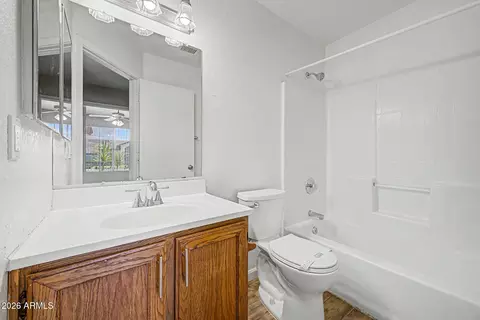 Bath - 8564 W Ocotillo Rd, Glendale, AZ 85305 photo 2 of 2