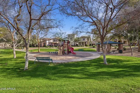 Exterior - 4228 E Tulsa St, Gilbert, AZ 85295 photo 8 of 14