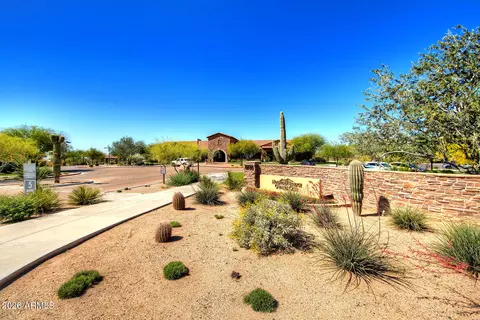 View/Area - 8513 E Indigo St, Mesa, AZ 85207 photo 1 of 7