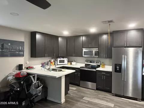 1911 E Warner St, Phoenix, AZ 85040 photo 4