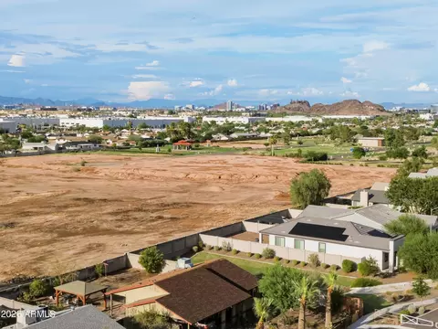 View/Area - 4108 E Sunland Ave, Phoenix, AZ 85040 photo 7 of 7