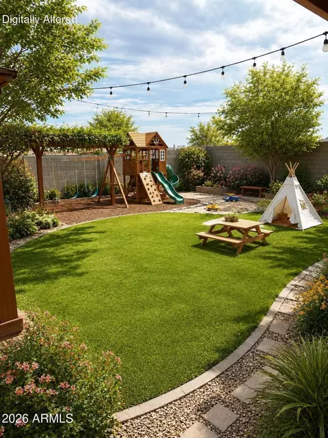 Exterior - 4108 E Sunland Ave, Phoenix, AZ 85040 photo 8 of 8