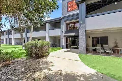 7350 N Pima Rd #124, Scottsdale, AZ 85258