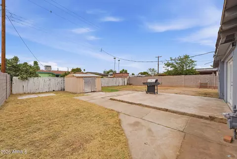 Exterior - 7714 W Mitchell Dr, Phoenix, AZ 85033 photo 1 of 1