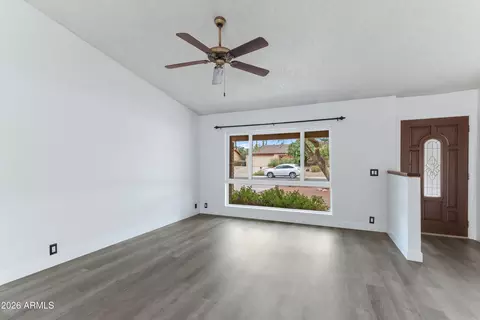 Living - 2338 E Yucca St, Phoenix, AZ 85028 photo 6 of 11