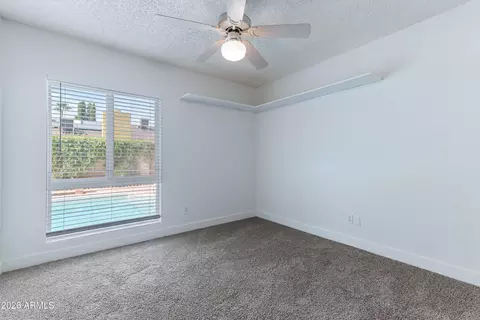 Bedroom - 2338 E Yucca St, Phoenix, AZ 85028 photo 3 of 5