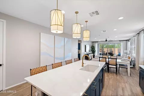 Kitchen - 618 E Piedmont Rd, Phoenix, AZ 85042 photo 3 of 7