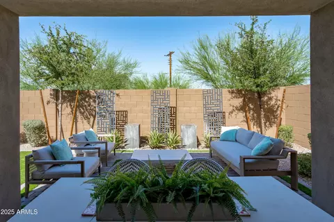 Exterior - 618 E Piedmont Rd, Phoenix, AZ 85042 photo 12 of 22
