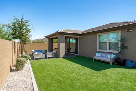 Exterior - 618 E Piedmont Rd, Phoenix, AZ 85042 photo 8 of 22