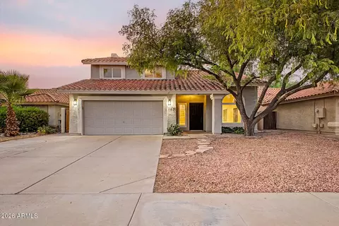 4236 E Amberwood Dr, Phoenix, AZ 85048