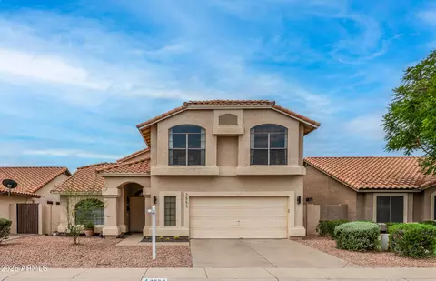 Exterior - 2553 E Indigo Brush Rd, Phoenix, AZ 85048 photo 2 of 9