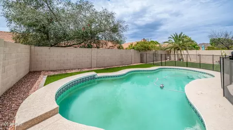Exterior - 2553 E Indigo Brush Rd, Phoenix, AZ 85048 photo 6 of 9