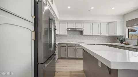 Kitchen - 2553 E Indigo Brush Rd, Phoenix, AZ 85048 photo 1 of 4